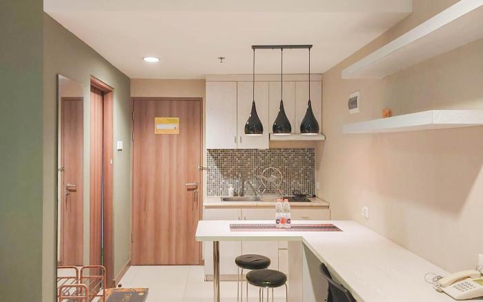 Good Homey Studio at Student Park Apt By Travelio