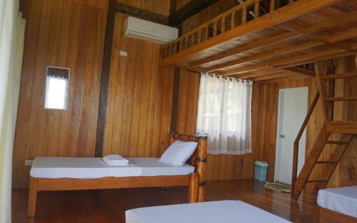 Samal View Hillside Resort (Villa12)