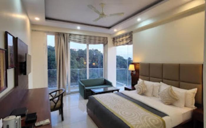 Goroomgo Manuni Inn Dharamshala