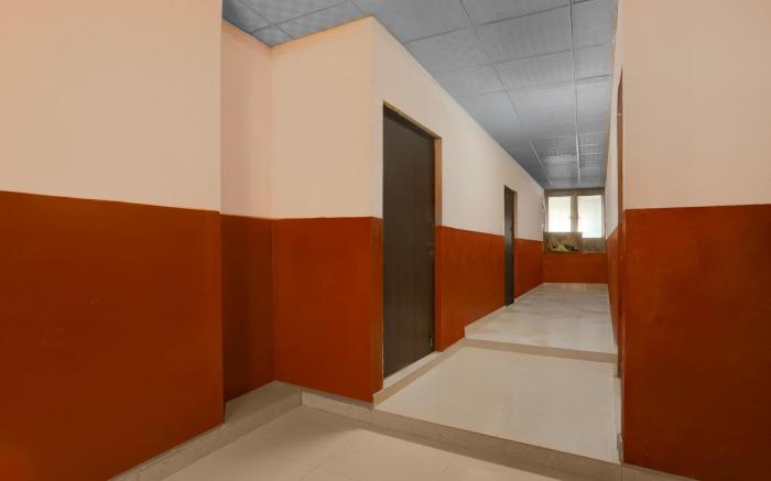 Hotel O Shri Krishna Guest House