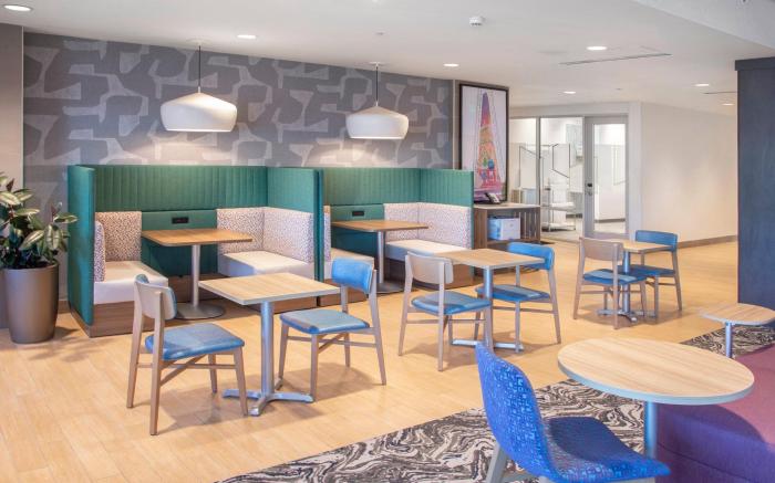 HOME2 SUITES BY HILTON SARATOGA - MALTA