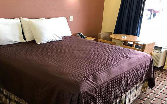 Americas Best Value Inn Indianola