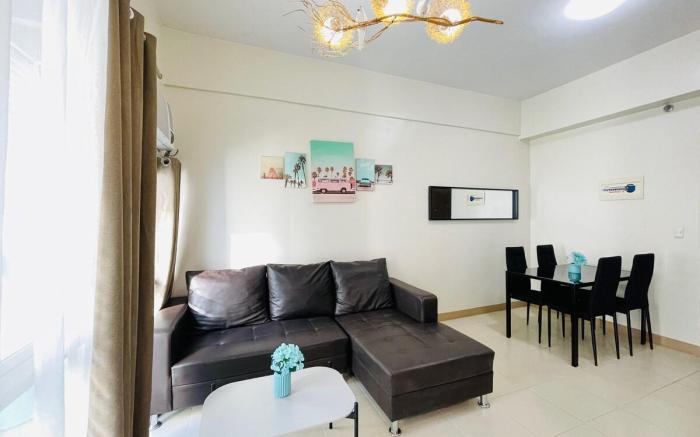 * *27 Chic and Spacious Studio