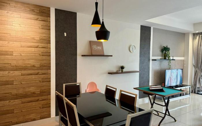 KSL Facing Pool @ 4 Bedroom Modern Design 8-16 pax