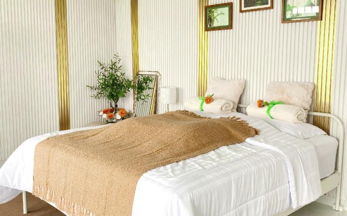 Querencia Farm & Cabin