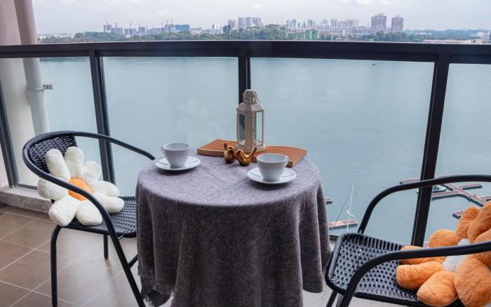 R&F SeineRegion@ Luxe Ultra Seaview | 4BR 12-16pax