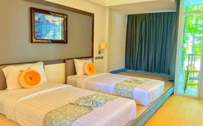 Sunset Serenity Jomtien Resort