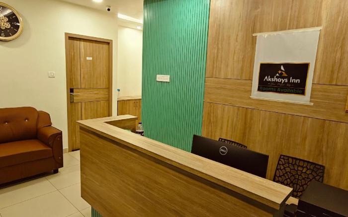 Akshays Inn