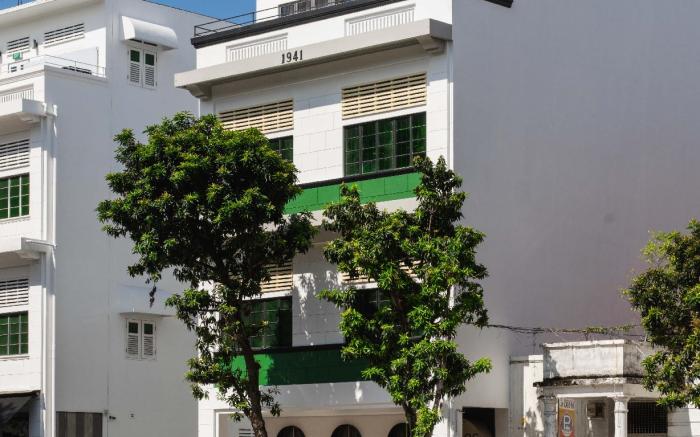 SOCIAL on Outram