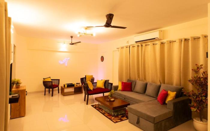 Spacious, Stylish, Higher Floor 3bhk Apt near BKC
