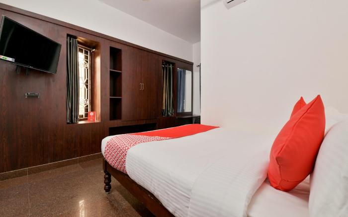 Hotel O Alappuzha Near General Hospital Junction
