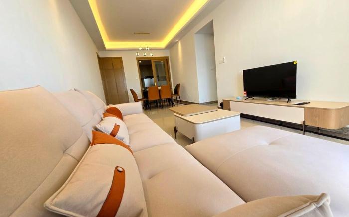 RNF(Brand New)_43 High Floor@Free Parking-Phase 2