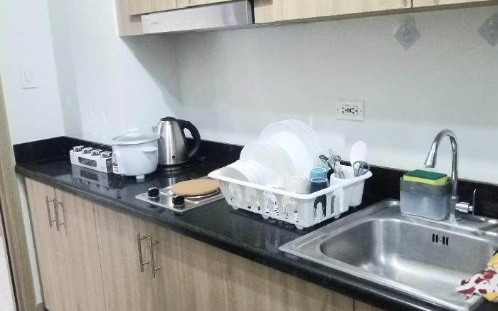 1BR SHORE RESIDENCES AFFORDABLE STAYCATION 