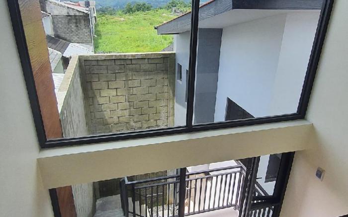 Backyard  Loft Guesthouse 