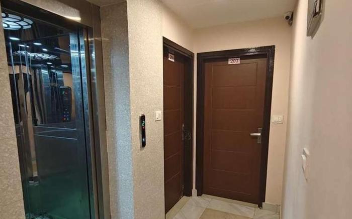 HOTEL LA PLAZO