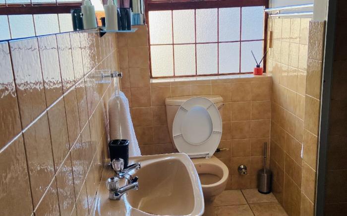 GWMV Guest House 
