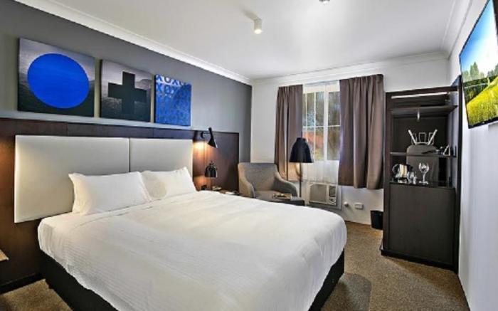 Silkari Urban CKS Sydney Airport Hotel