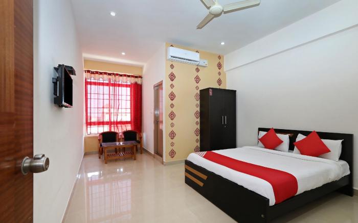 OYO 28369 Green Valley Residency