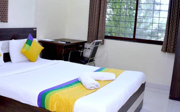 Hotel Bestow Inn Koregaon Park -Near Osho Ashram