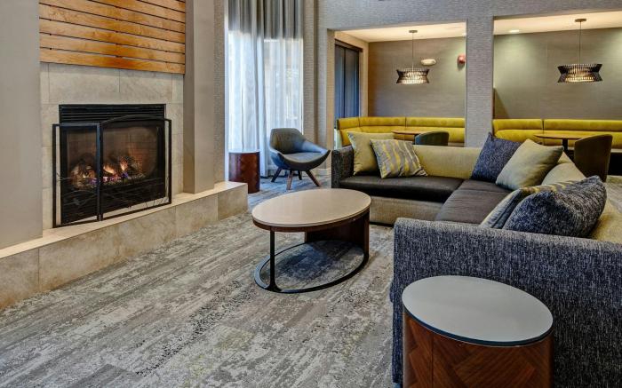 Courtyard by Marriott Chicago St. Charles