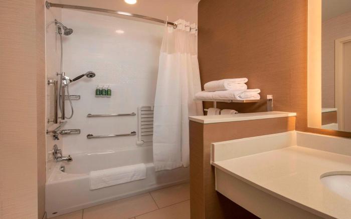 Fairfield Inn & Suites Harrisburg International Airport