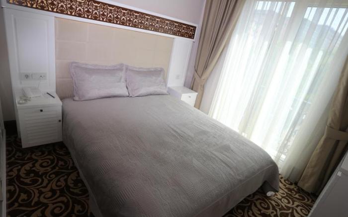 K Suites Hotel