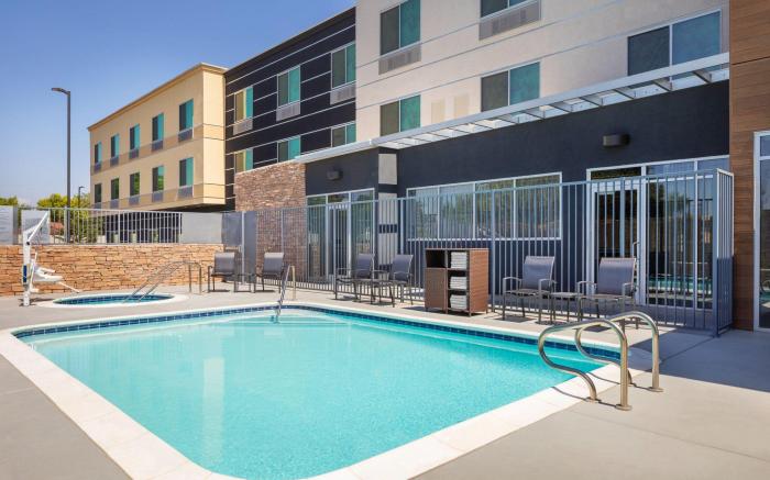 Fairfield Inn & Suites Fresno North/Shaw Avenue