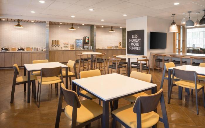 Fairfield by Marriott Inn & Suites Fresno North/Shaw Avenue
