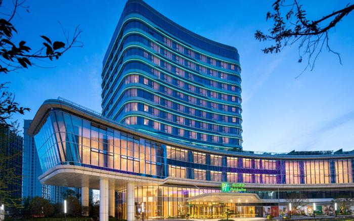 Holiday Inn Zhengzhou Riverside By IHG