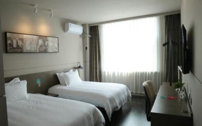 Jinjiang Inn Select Heze Dongming Coach Station Shuguangcheng