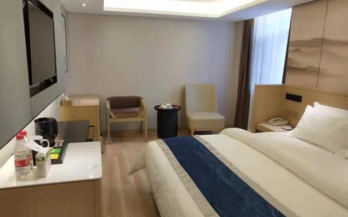Metropolo Hotel Jiujiang Happy City Jiulong Street