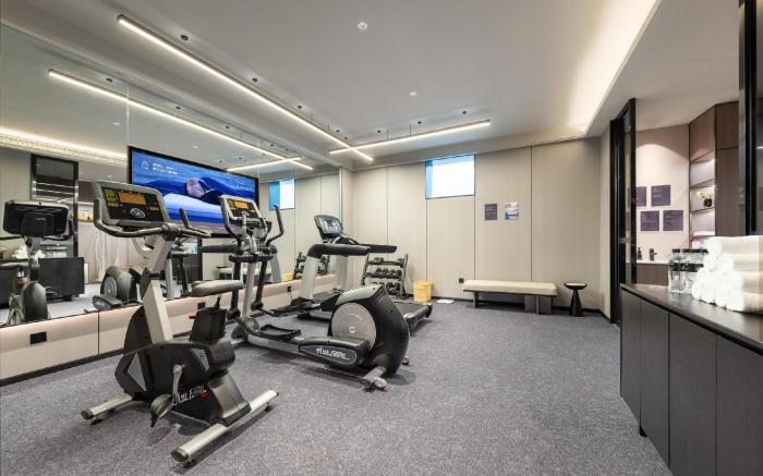 Atour Hotel Jinan Daming Lake Shimao Plaza