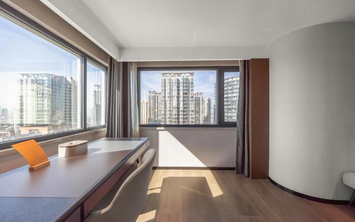 Atour Hotel Kunming Nanping Pedestrian Street Old Street