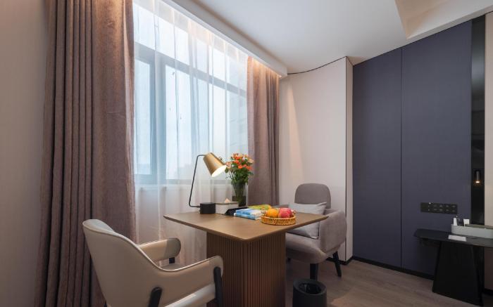 Atour Hotel Zhengzhou Zhenghongcheng Huayuan Road