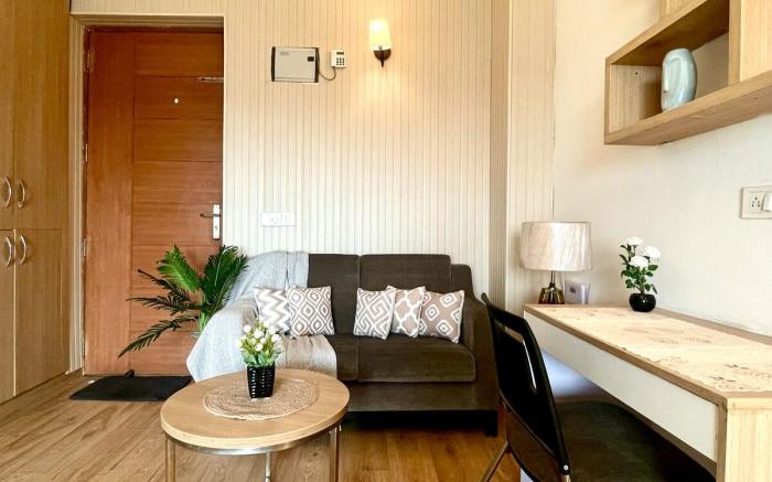 Lavish studio in Noida