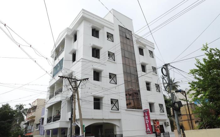 shree service apartment
