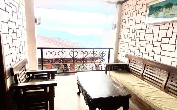 Baguio Mountain Villa View Five spacious bedrooms