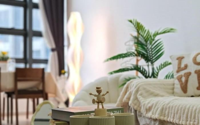 Vibrant Stay:MR &Mall@Eko cheras