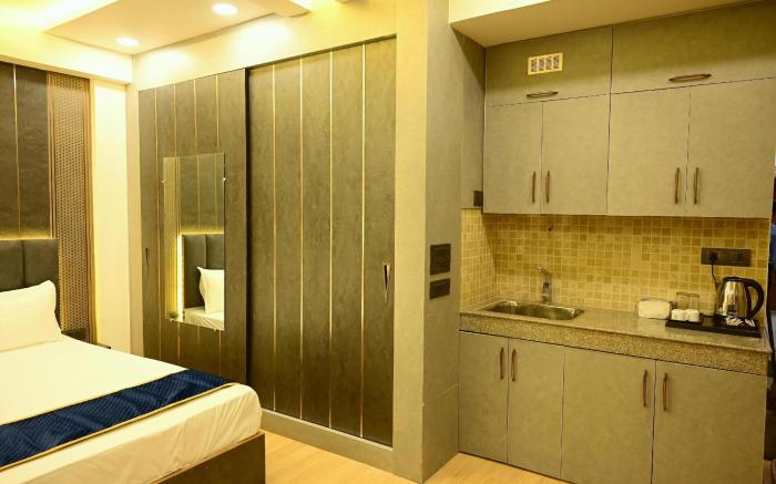FellaFoot - Premium Apartments(Royale)