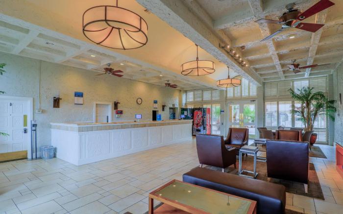 Studio 6 Phoenix, AZ – Sky Harbor