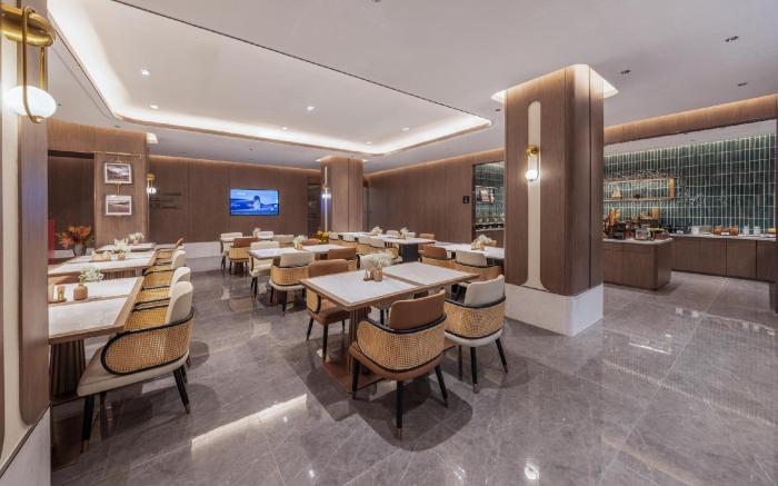 Atour Hotel Beijing Nanluo Guxiang Beixinqiao Metro Station