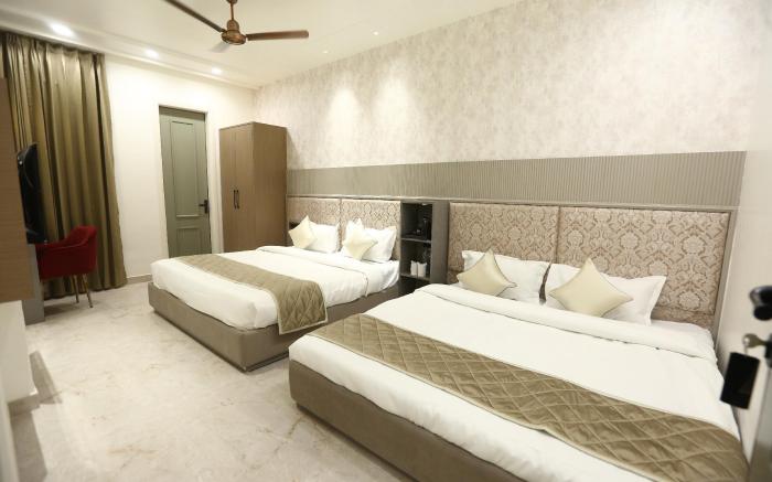 HOTEL ELEGANCE