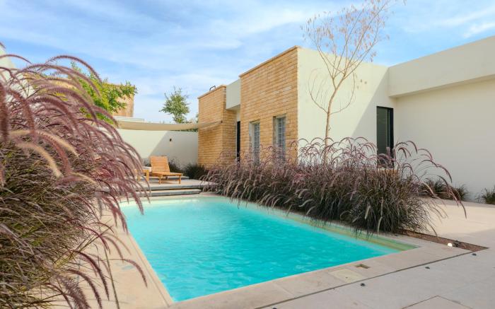 Portal Chalets With Private Pool - Al-Rawda (R1)