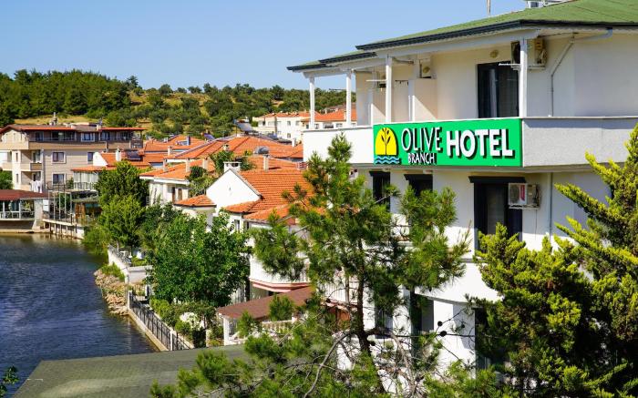Olive Branch Hotel