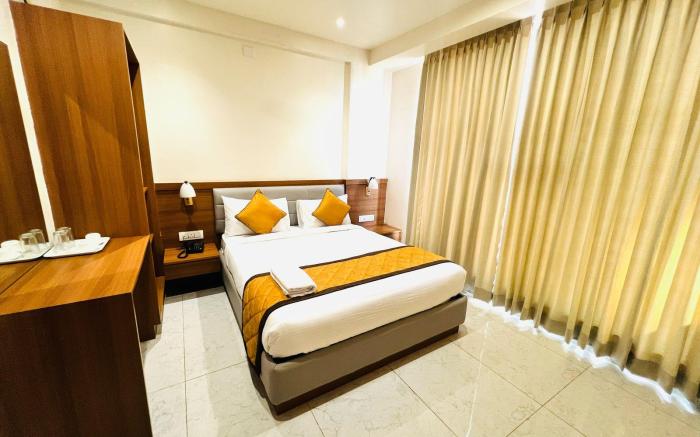 Sterling Wood Hotel