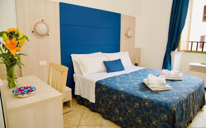 HOTEL MARECHIARO