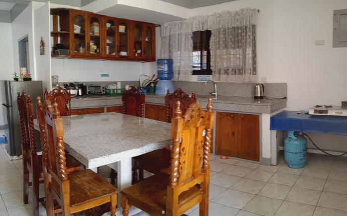 Estro's house - Dahlia Room