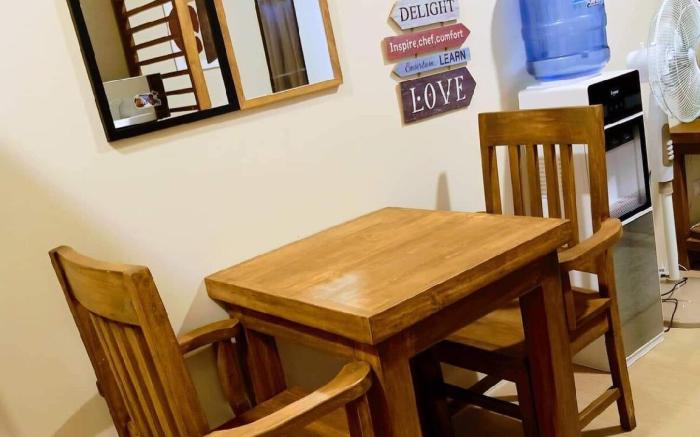 Elegant 5 star Condo with Pool for 3 persons.