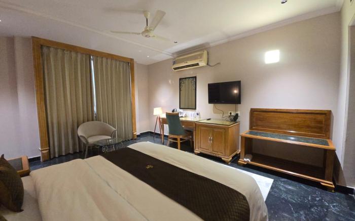 Hotel Supreme Suites