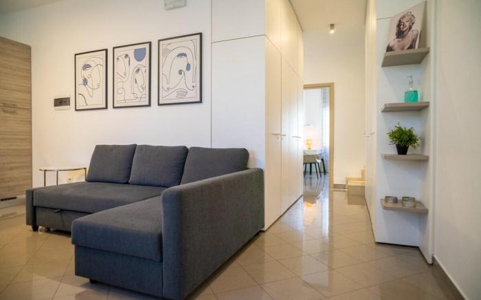 Large accommodation with fast Wi-Fi and terrace